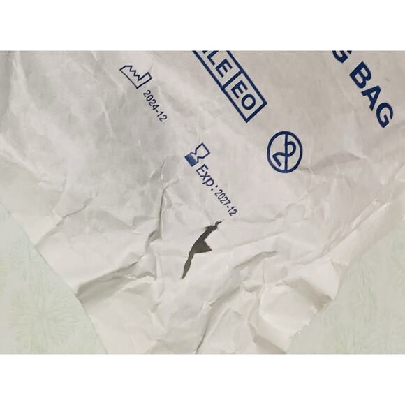 Moyiti Flush And Feeding Bag Set - Picture 4 of 4